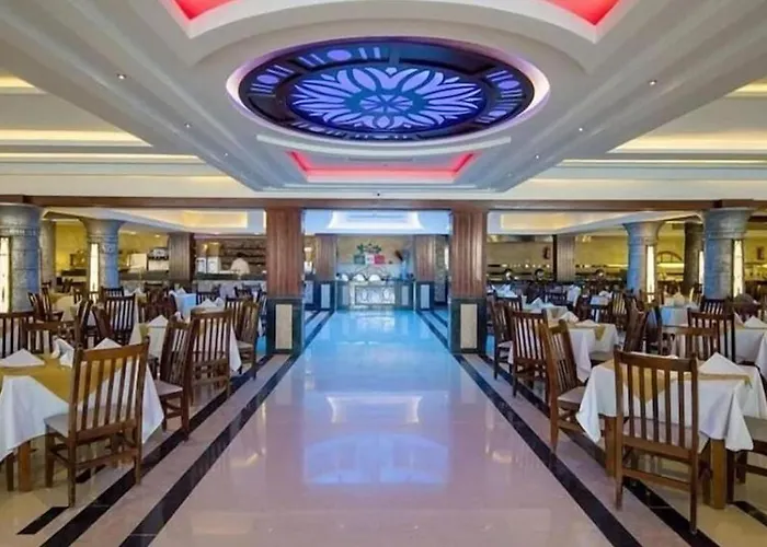 Апарт-отель Mirage Bay Aqua Resort Хургада